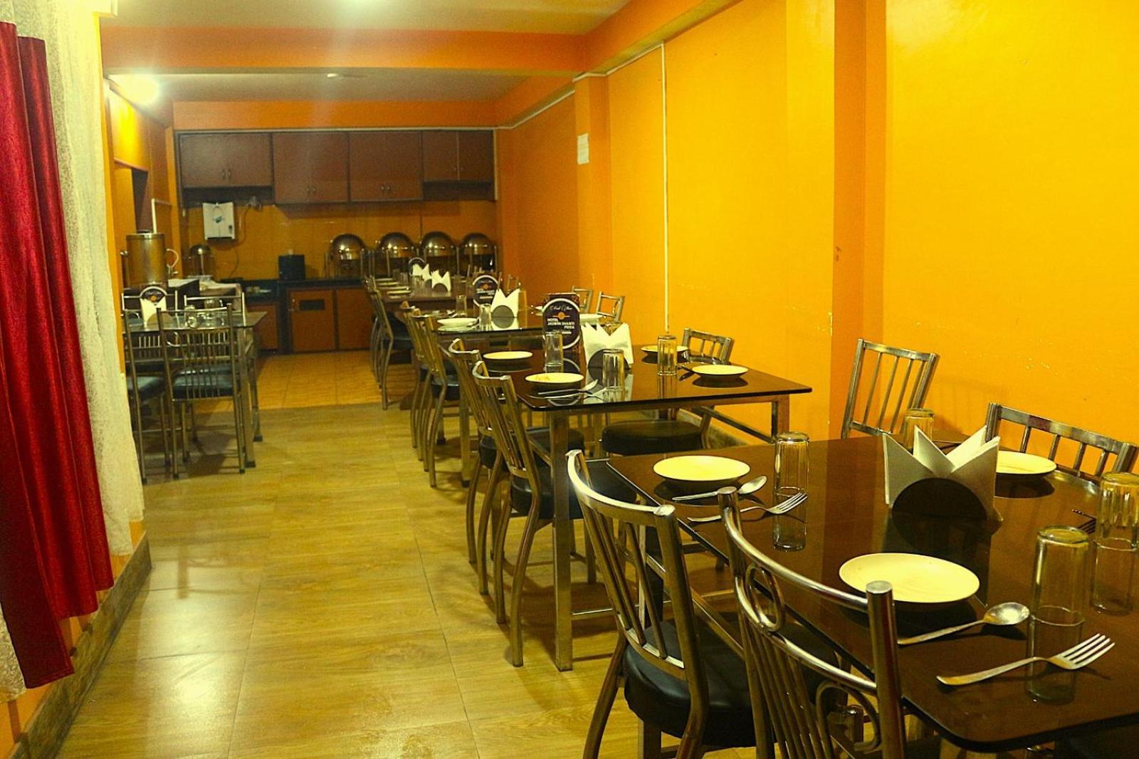 Hotel Jaswin Shanti Priya Darjeeling  Exterior foto